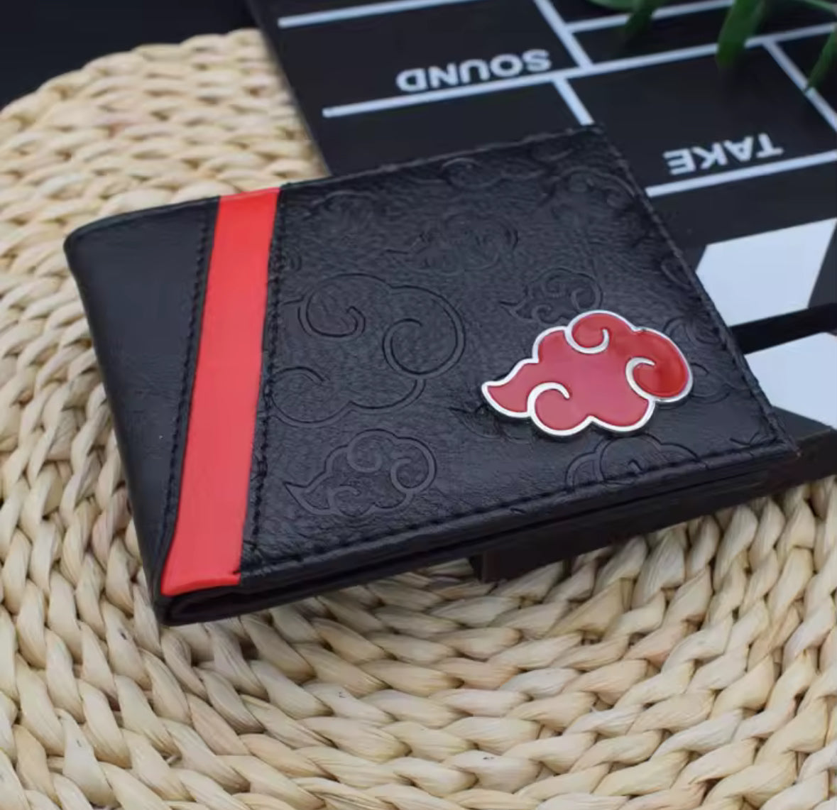 Akatsuki Red Cloud Symbol Pendant Wallet